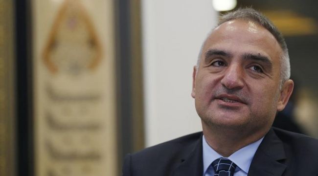 Bakan Ersoy'dan turizmcilere önemli uyarı..