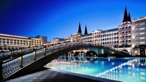 Mardan Palace Titanic'e deneyimli Genel Müdür