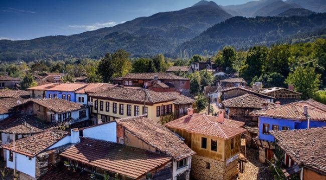 Rehberler korsan ve kaçak faaliyetlerden şikayetçi