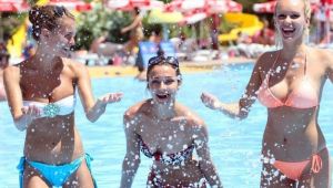 Rus kadın turistler en çok buraları tercih ediyorlar