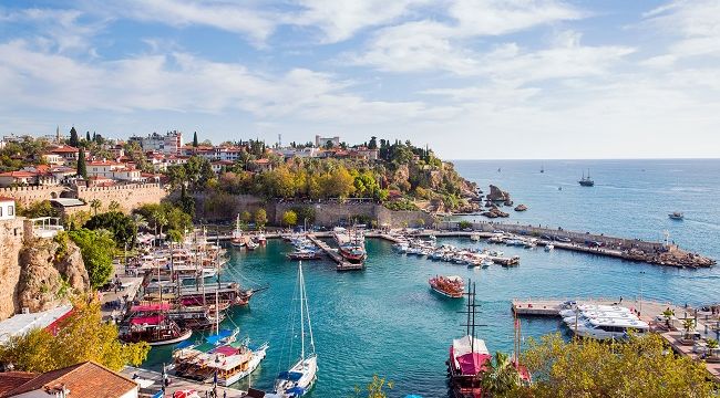 Antalya'da Marka Şehir Çalıştayı Yapıldı