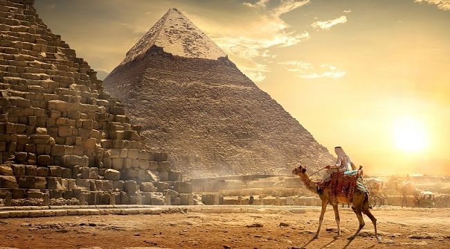 Mısır'ın turizm geliri 2019'a göre % 32 düşük