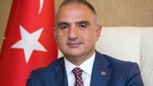 Bakan Ersoy'dan Turizmde 2021 öngörüsü !