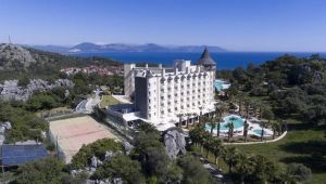 Ünlü otel icradan satışa çıkarıldı.