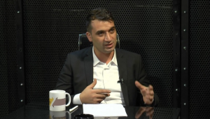 Yurt dışına gitmek isteyen tatilciler aşı bekliyor