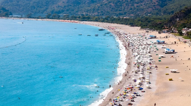 Plajları ile Dünyaca Ünlü Ölüdeniz'e Gitmek İçin Sebepler
