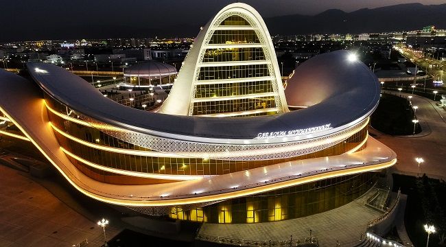 Rönesans'tan çok amaçlı otel ve iş merkezi projesi !