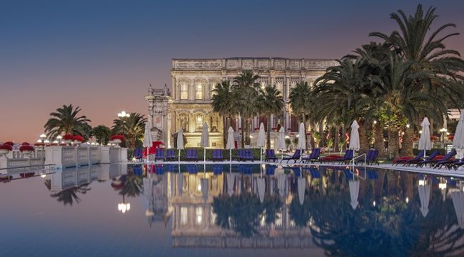 ÇIRAĞAN PALACE KEMPINSKI'YE STAR AWARDS'TEN 