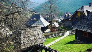 Dünyanın en turistik köyleri arasında bir Sırp köyü