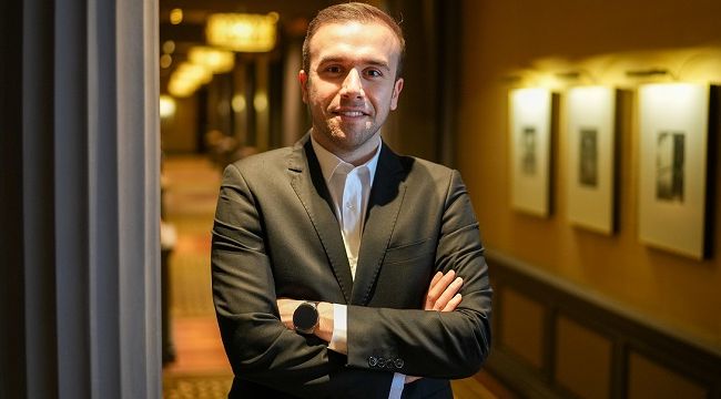 ERAY ÇAKA PARK HYATT İSTANBUL MAÇKA PALAS’IN GELİRLER MÜDÜRÜ OLDU!