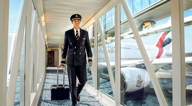 Emirates yeni yardımcı pilotlar arıyor