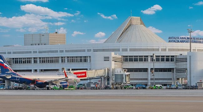 TAV HAVALİMANLARI'NDAN YILIN İLK DOKUZ AYINDA 753 MİLYON EURO CİRO !