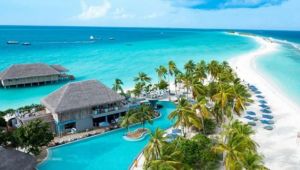Maldivler turizm vergilerini arttırma kararı aldı !
