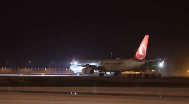 Hatay Havalimanı onarıldı, ilk uçak iniş yaptı !