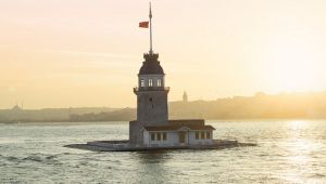 İstanbul'un turizm ikonu Kız Kulesi kapılarını açıyor 