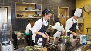 Genç şeflerin yarışma heyecanı başlıyor !