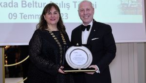 Skål İstanbul’da bayrak değişimi yaşandı !