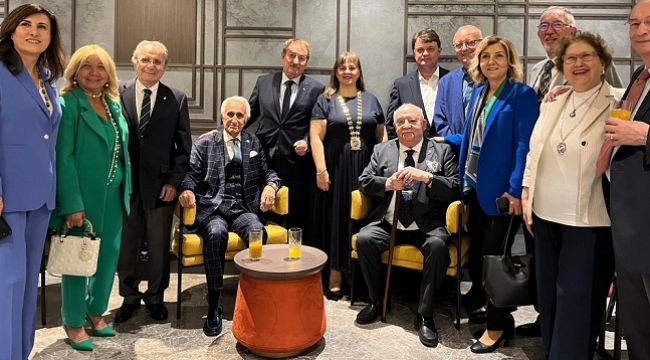 SKAL İSTANBUL ÜYELERİ MÖVENPİCK HOTEL İSTANBUL MARMARA SEA'DA BULUŞTU !