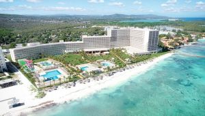 RIU, Jamaika'daki yedinci otelini açtı