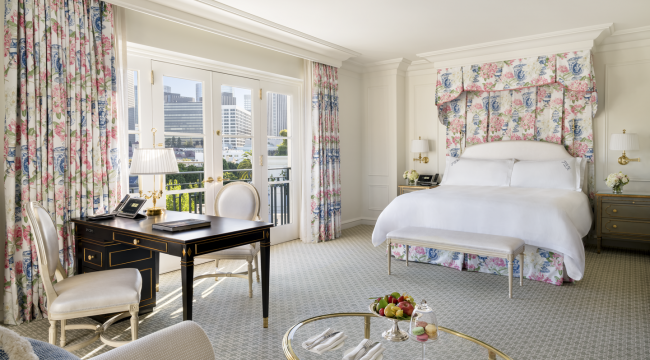 THE PENINSULA BEVERLY HILLS, MİRASINI KORUYARAK LÜKSÜ YENİDEN TANIMLIYOR