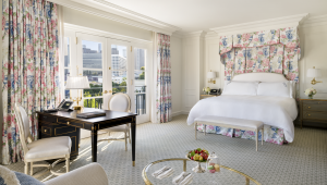 The Peninsula Beverly Hills yenileniyor