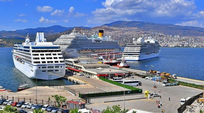 TURİZMCİLER ALSANCAK LİMANININ KRUVAZİYER VE YOLCU TAŞIMACILIĞINA AYRILMASINI İSTİYOR