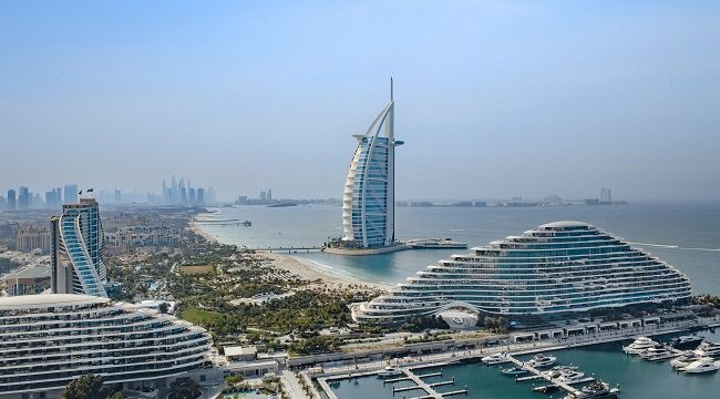 DUBAİ'DE TURİST SAYILARI REKOR KIRMAYA DEVAM EDİYOR ! İŞTE RAKAMLAR.