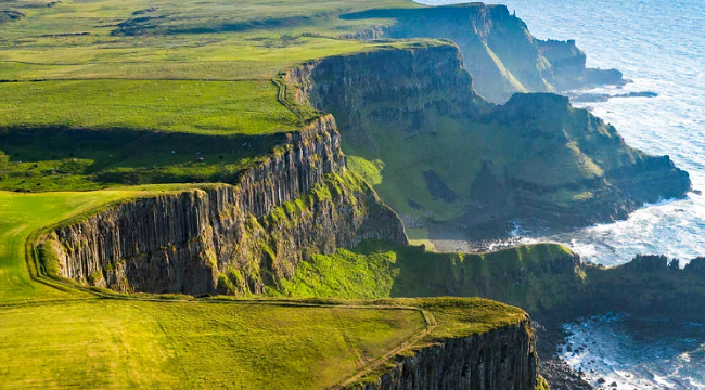 İRLANDA'DA TURİST SAYILARI VE GECELEMELER ARTIYOR ! İŞTE RAKAMLAR...