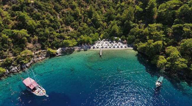 Hillside Beach Club Misafirlerine Kapılarını açıyor