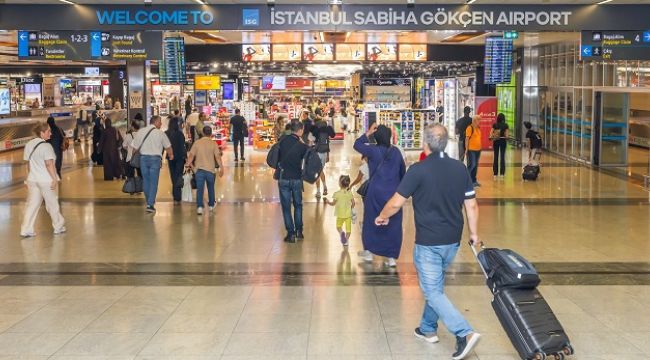 SABİHA GÖKÇEN'DE TÜM ZAMANLARIN UÇUŞ REKORU KIRILDI 