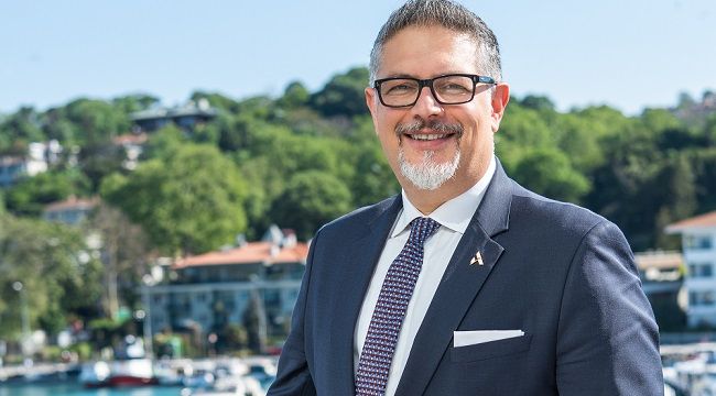 UĞUR TALAYHAN : 